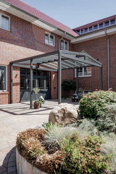 Anthrazit_Haupteingang_005